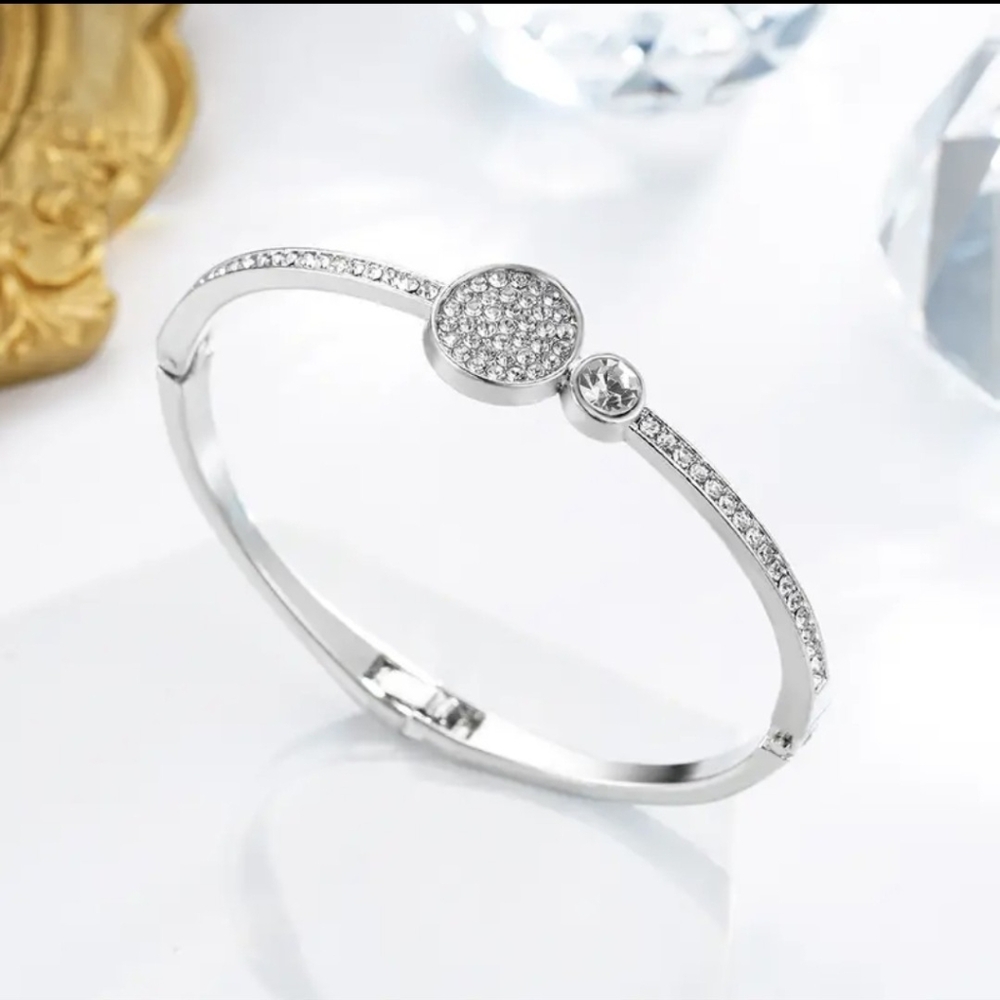 Bangle - Picture 5 of 5